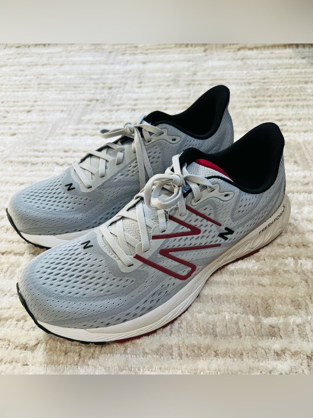 New Balance Fresh Foam X 880v13 Aluminum Gray Crimson Men's Size 10